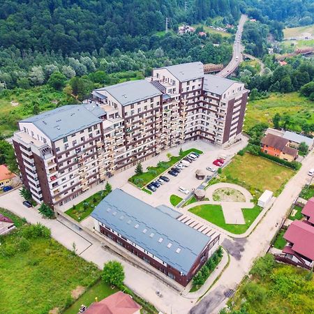 Aris Apartament Hotel Sinaia Zewnętrze zdjęcie